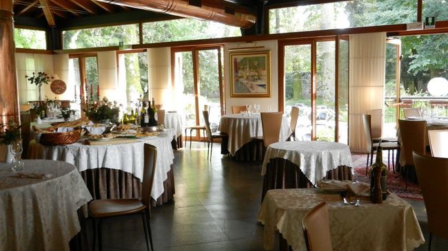 Eurohotel Palace Maniago Restaurant billede